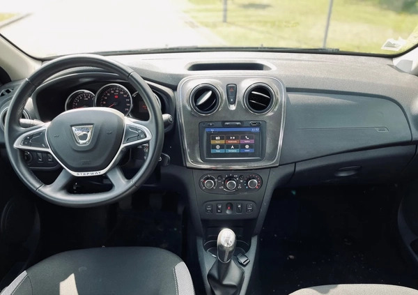 Dacia Sandero Stepway cena 43000 przebieg: 20410, rok produkcji 2019 z Jędrzejów małe 121